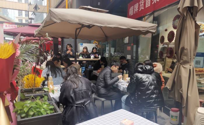 如何提高四川冒菜加盟門店的人氣？