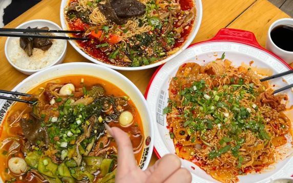 現(xiàn)在愛吃冒菜的人多不多？